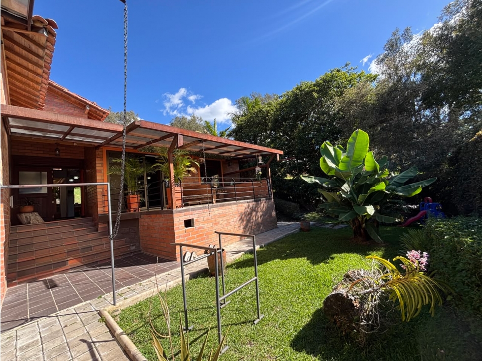 Arriendo casa campestre en Llanogrande sector La Amalita — foto 2