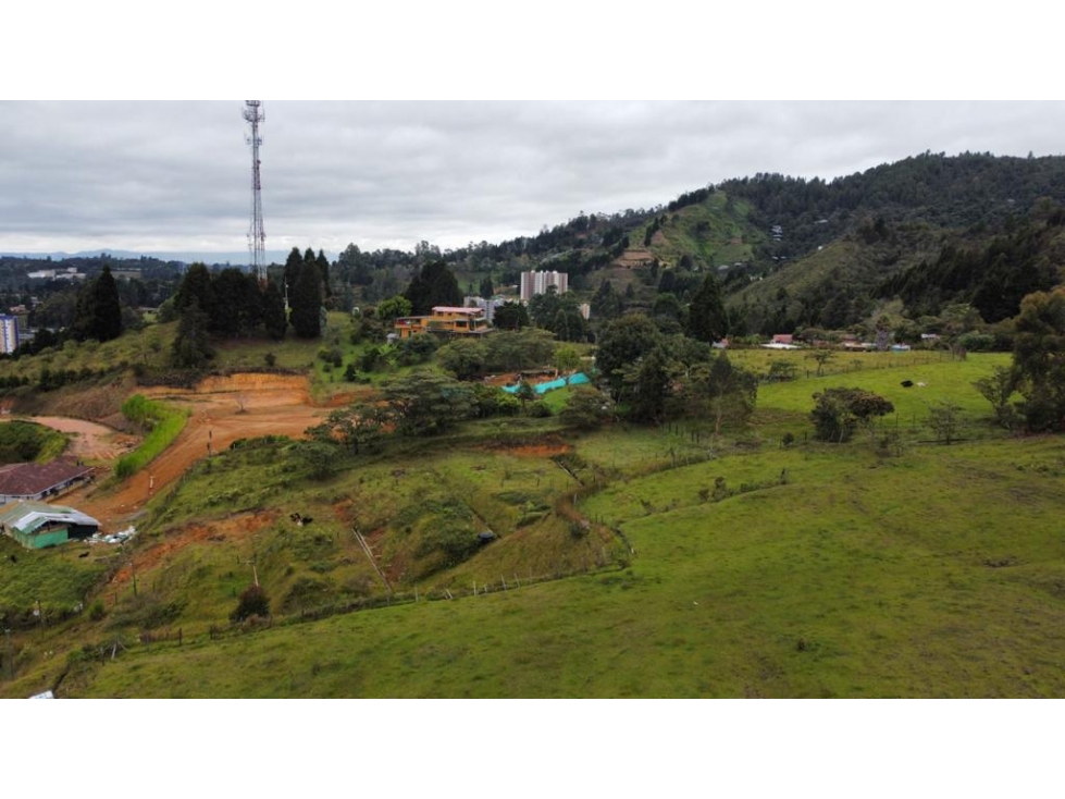 Venta lote 21.000 m² cerca autopista Medellín Bogotá — foto 4