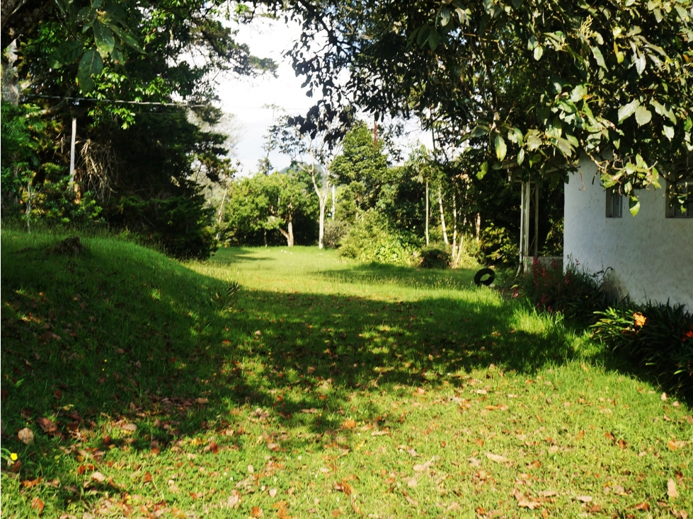 Venta casa para remodelar en unidad cerrada El Retiro — foto 2