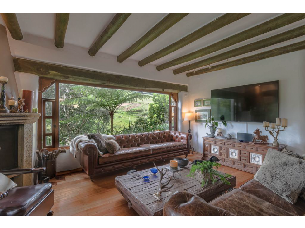 Casa campestre con pesebreras en arriendo o venta 28.237 m² — foto 4