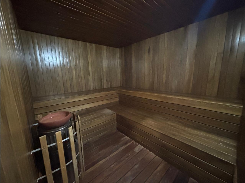Venta aparta suite en Llanogrande Rionegro con balcón — foto 3
