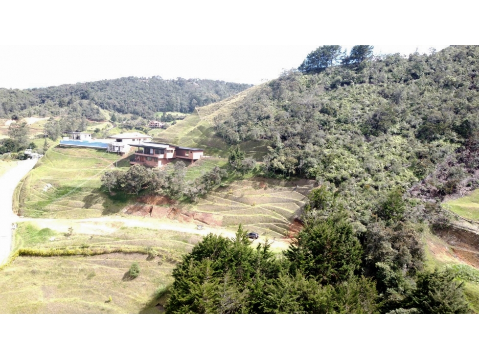 LOTE UNIDAD CERRADA EN PONTEZUELA DE 6.400M2 — foto 4