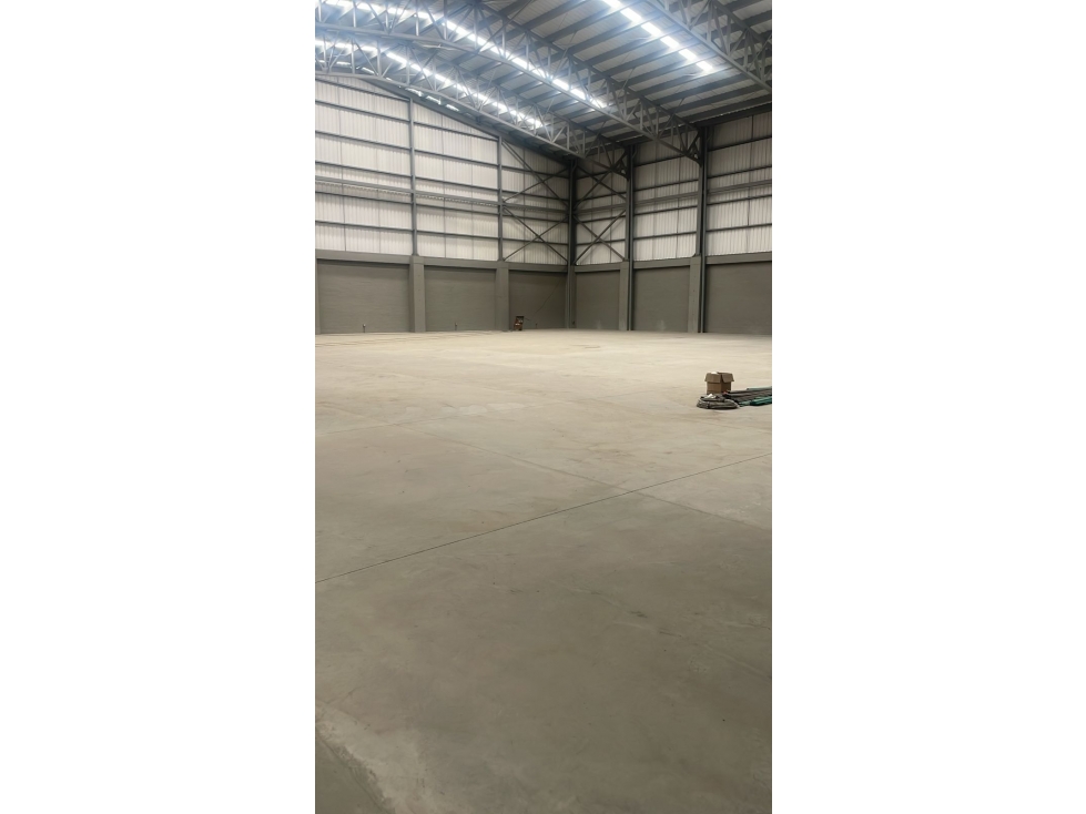 Arriendo bodega industrial de 1.480 m² en Rionegro — foto 4