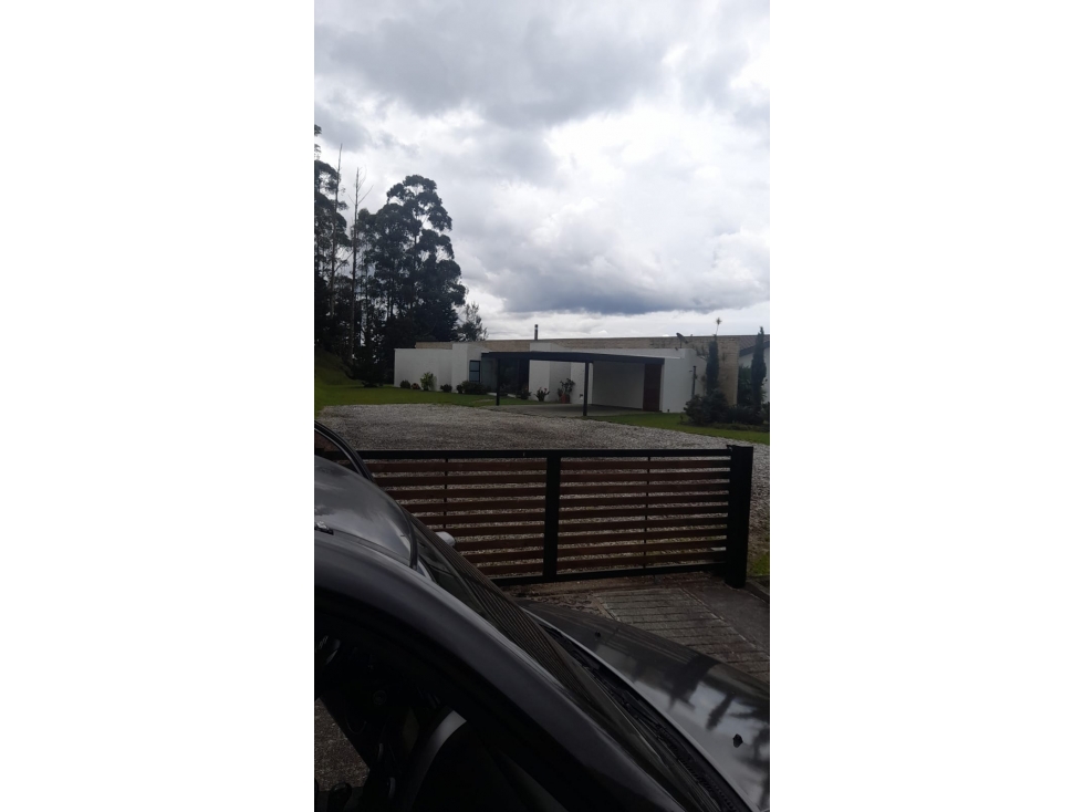 Casa finca de 450 m² en Pontezuela en unidad cerrada — foto 3
