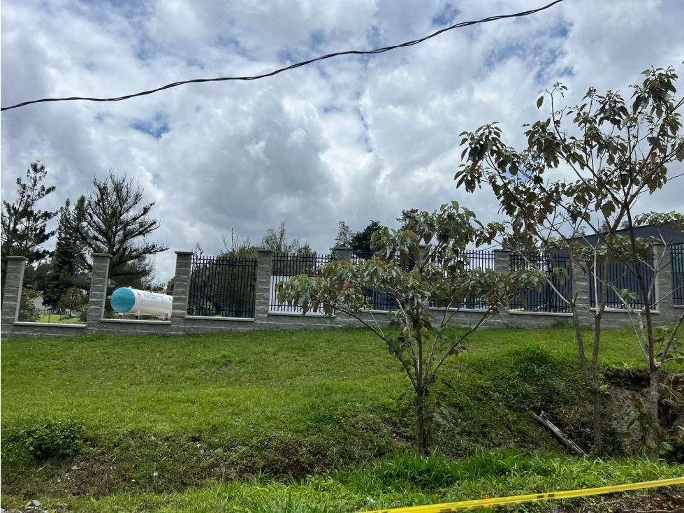 Venta | Casa campestre nueva en Fizebad, unidad cerrada exclusiva