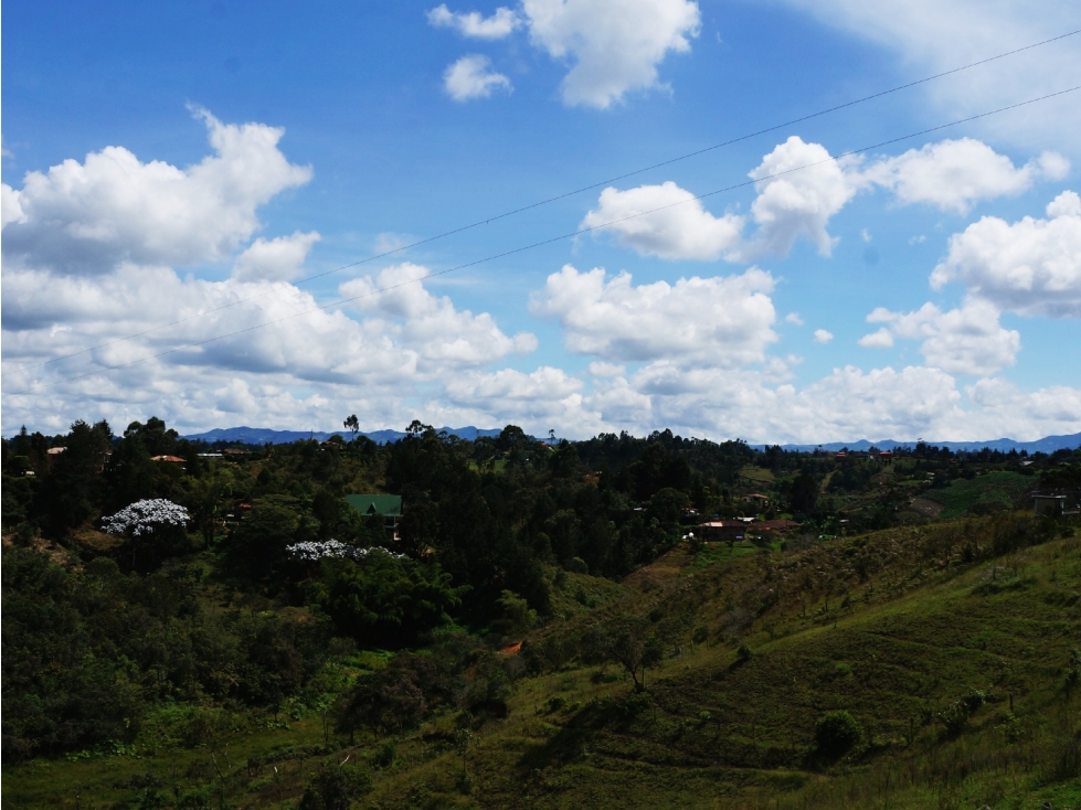 Venta casa campestre en Guarne con lote de 60.000 m² — foto 3
