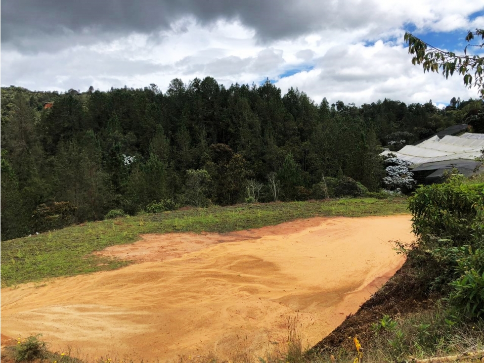 Lote campestre en venta en Pantanillo 6.200 m² con explanaciones — foto 5