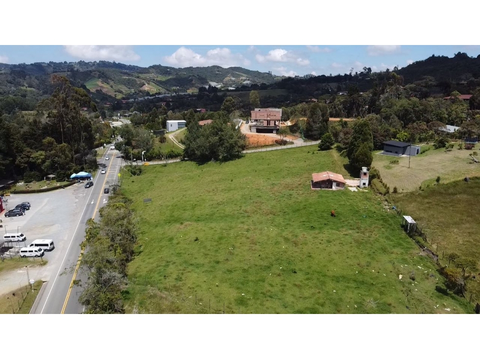 lote de 11.200 comercial en la variante a aeropuerto de Rionegro — foto 5