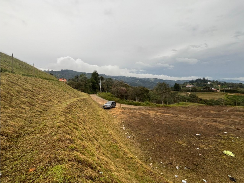 Venta lote campestre en Guarne unidad cerrada con explanación — foto 6