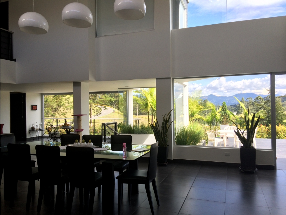 Casa con 6 habitaciones en unidad cerrada via San Antonio la Ceja — foto 3
