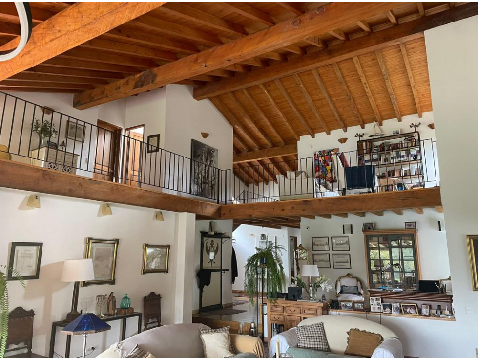 Venta de casa en Rionegro, Antioquia vista al lago y dos matrículas — foto 5