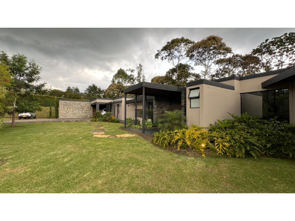 casa campestre con 325 m2 unidad cerrada en el capiro Rionegro — foto 6