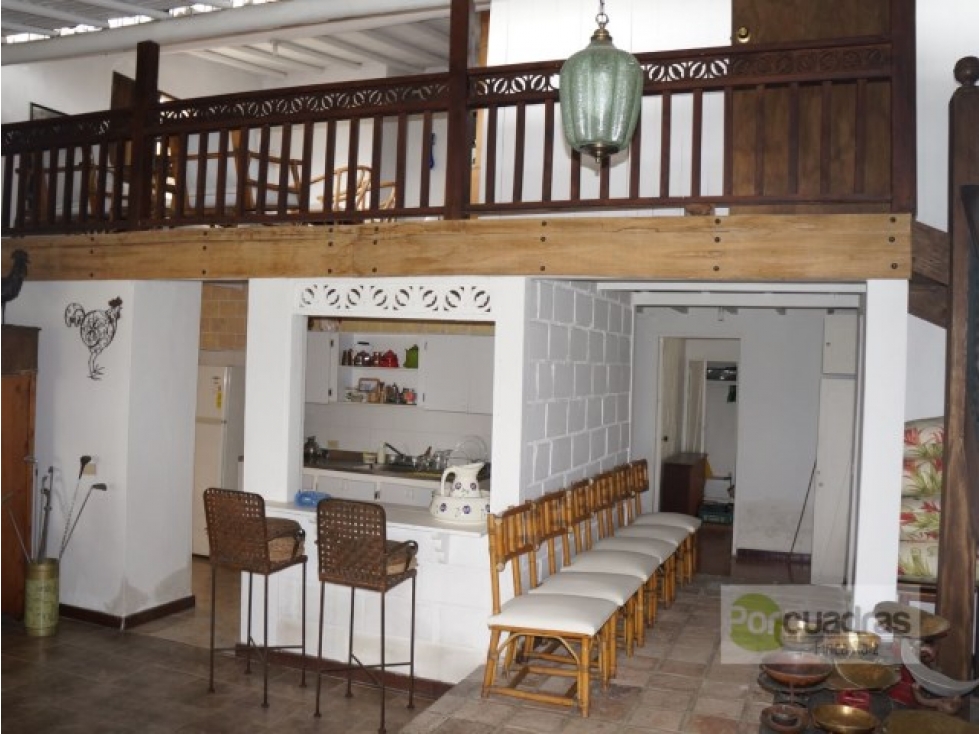 Venta casa campestre en El Carmen de Viboral con pesebreras y fonda — foto 3