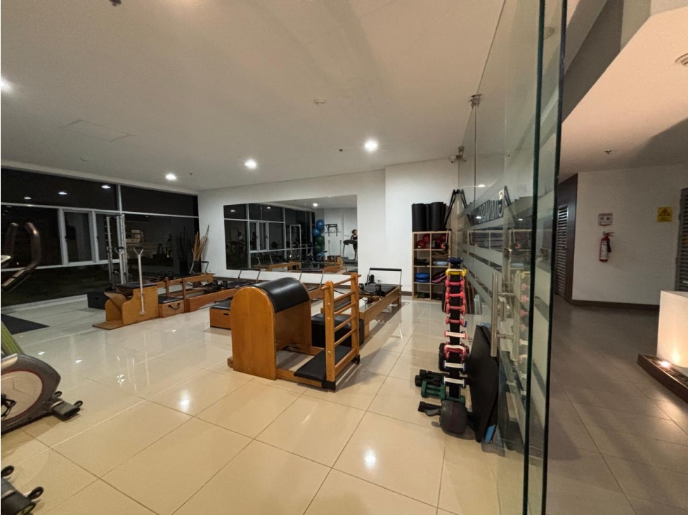 Venta aparta suite en Llanogrande Rionegro con balcón — foto 6