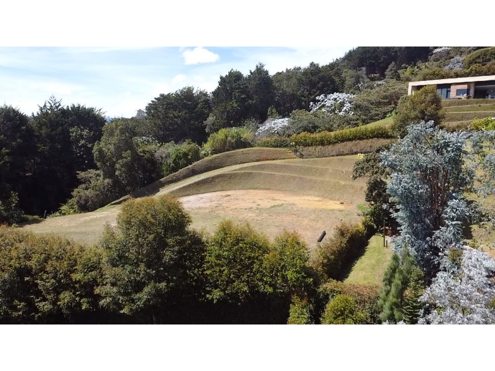 Venta lote en Sajonia con vista al Valle y bosque de reserva — foto 6