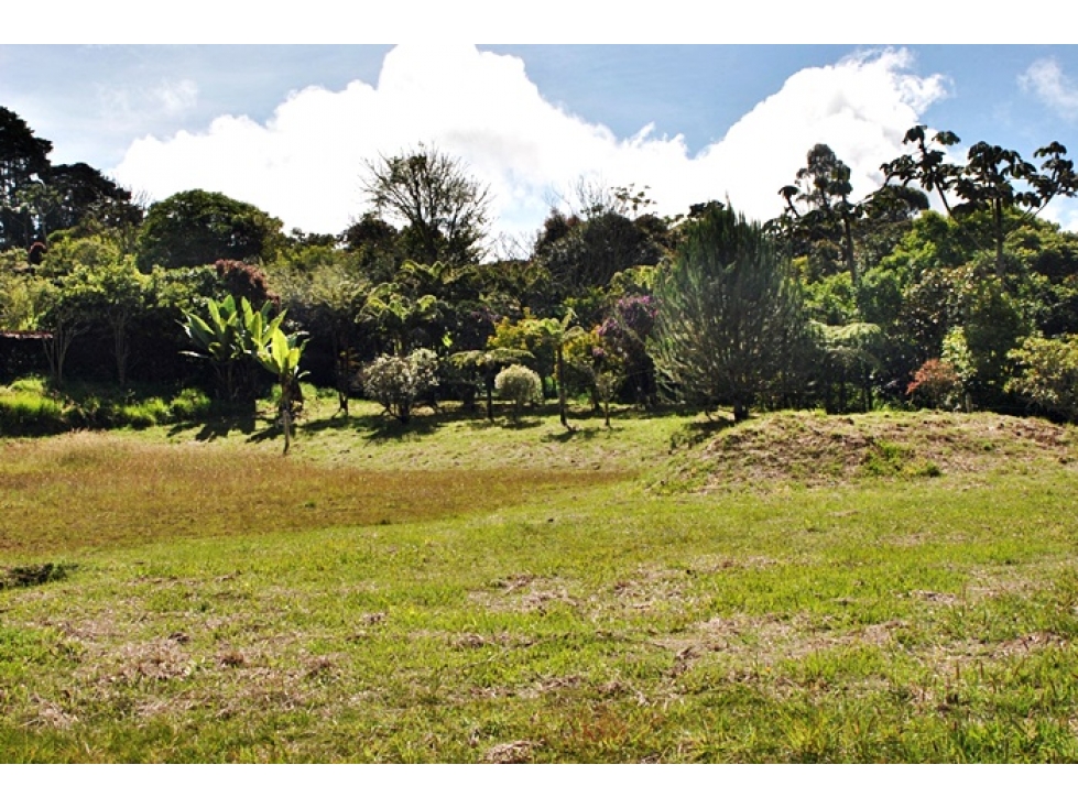 LOTE 6400 EN UNIDAD CERRADA EN EL ALTO DE LAS PALMAS ENVIGADO - 5