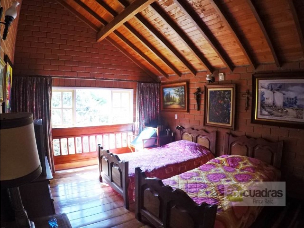 Venta casa campestre en Llanogrande Rionegro con lote de 19.200 m² — foto 4