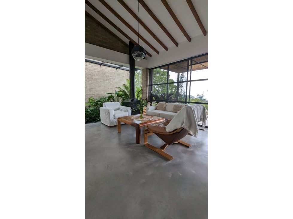 Venta | Propiedad con dos chalets modernos y vista al valle en La Ceja — foto 3