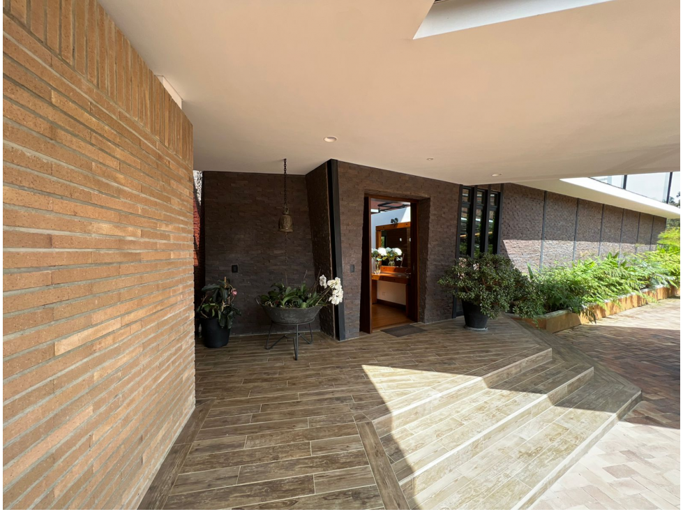 Venta casa campestre de lujo 840 m² en unidad cerrada Rionegro — foto 2