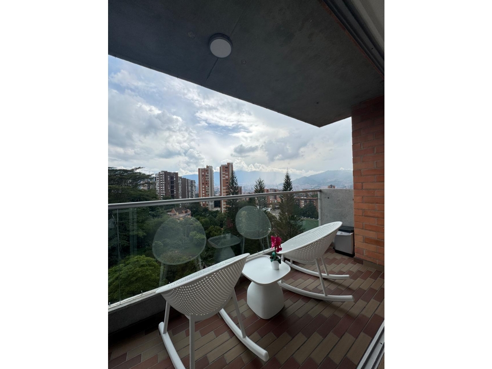Venta de apartamento en Envigado Loma de Cumbres — foto 2