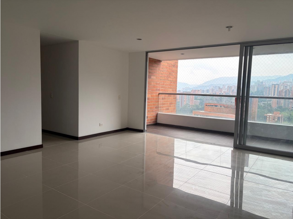 Apartamento para Venta en Envigado Loma de las Brujas — foto 4