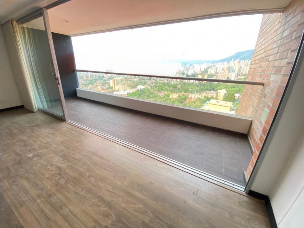 Venta de apartamento en la Loma De Las Brujas