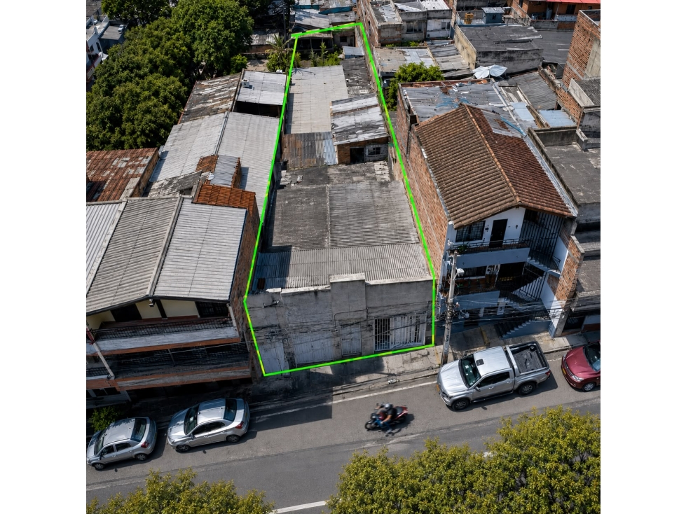 Casa Lote En Bello Alta Mixtura Para Construir Un Edificio Grande