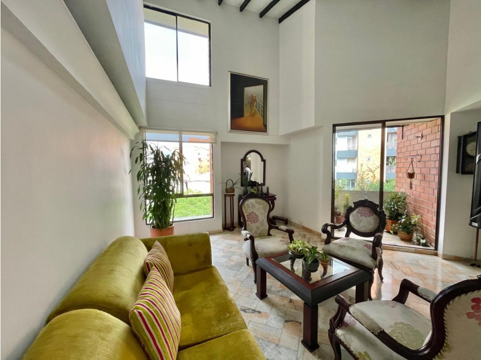 Venta de Apartamento en Laureles Santa Teresita