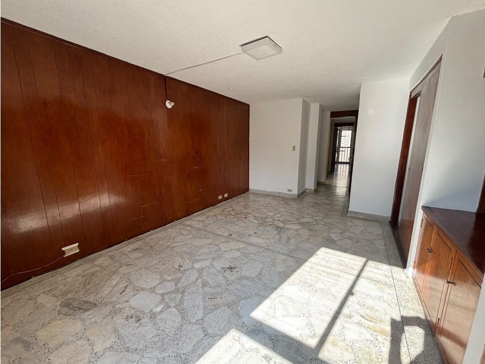 Se vende apartamento en Velódromo cerca a la estación la Floresta — foto 2