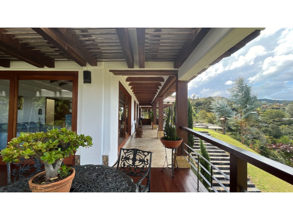 Venta de Casa Campestre Loma Del Escobero. El Retiro — foto 3
