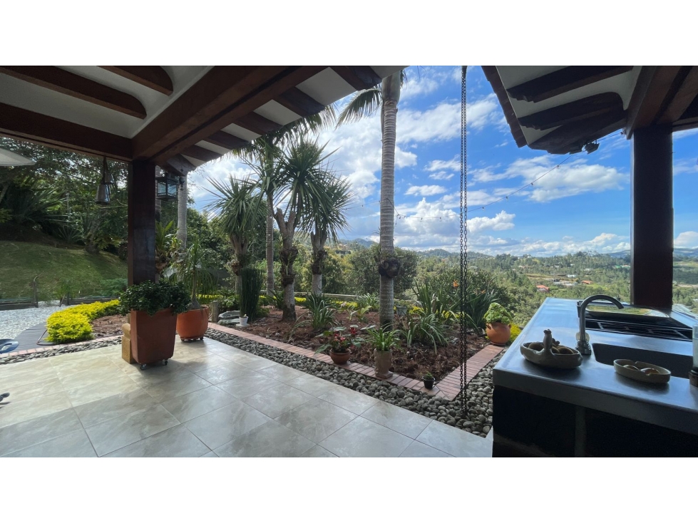 Venta de Casa Campestre Loma Del Escobero. El Retiro — foto 5
