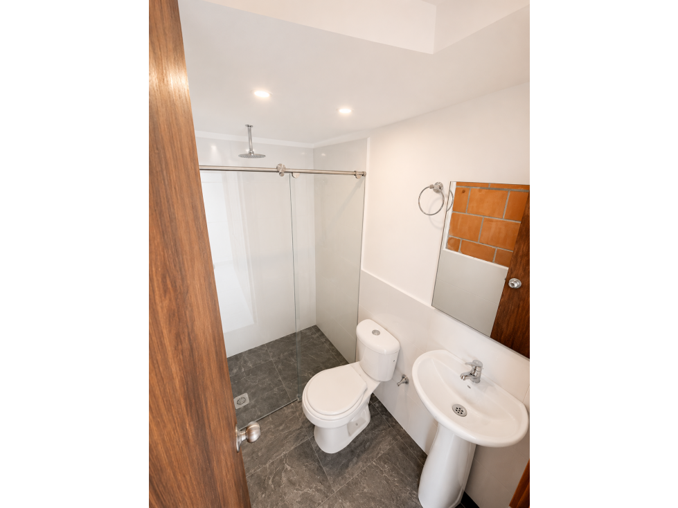 Apartamento En Venta En Robledo Con Balcón Piscina Y Parqueadero Común — foto 6