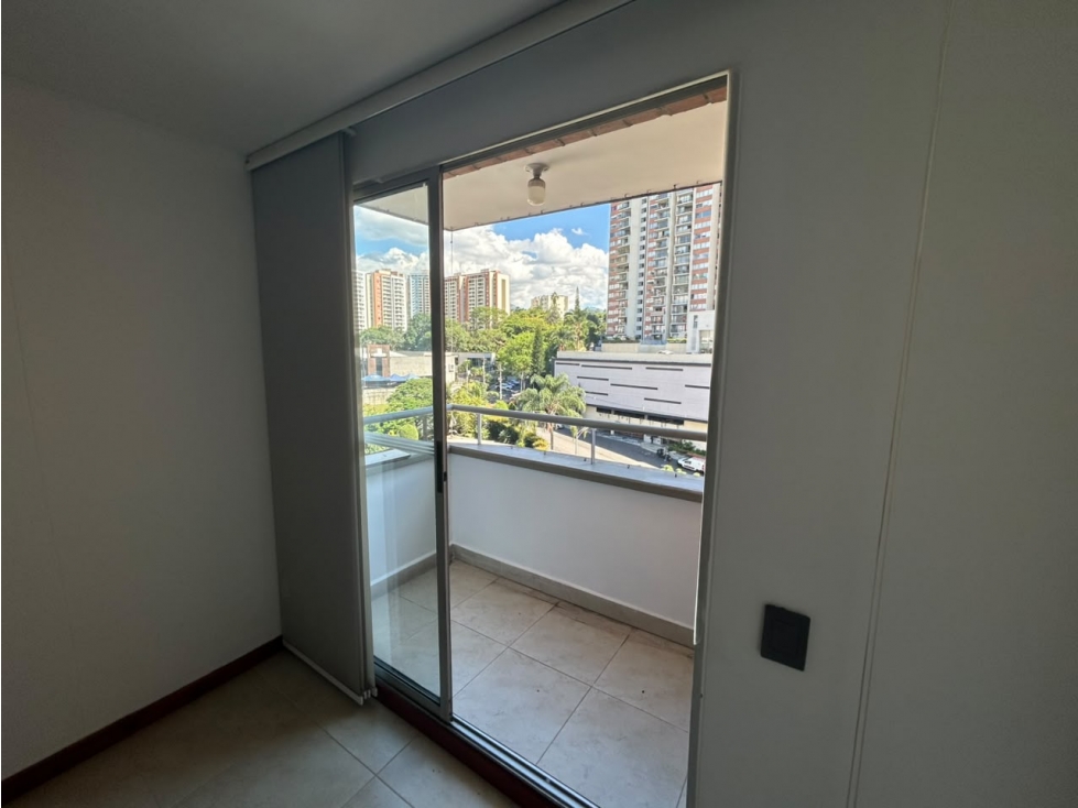 Apartamento en venta en la Loma de los Bernal — foto 2