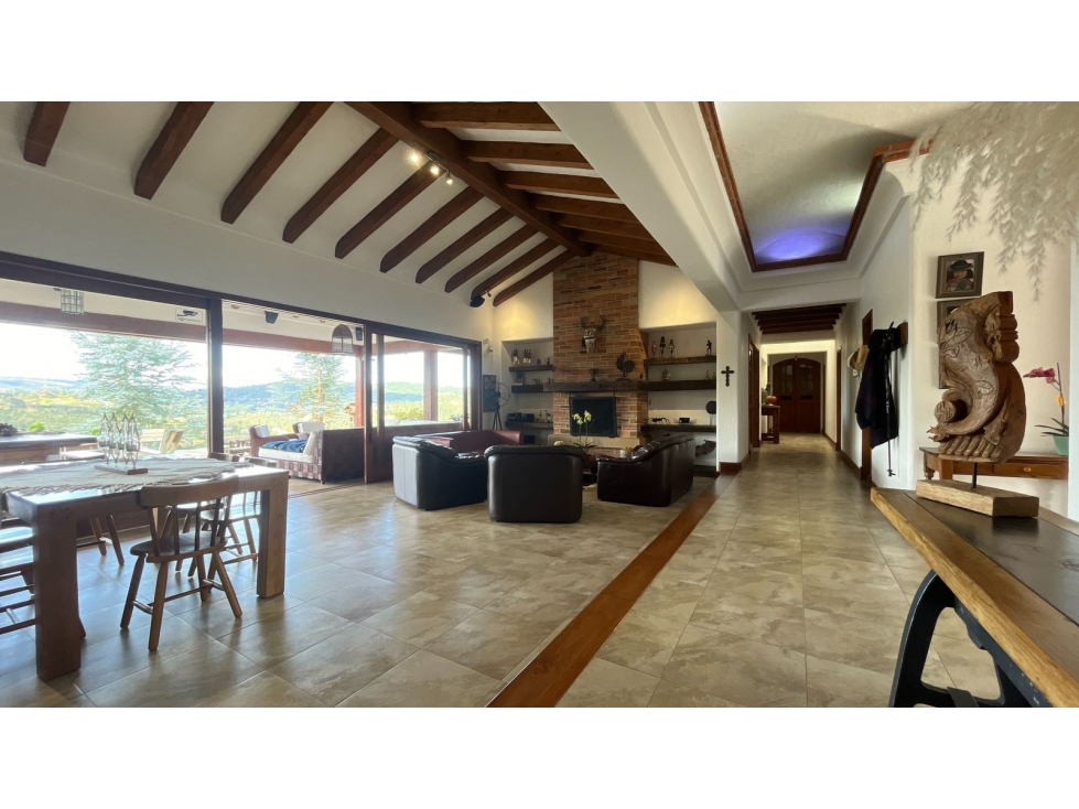 Venta de Casa Campestre Loma Del Escobero. El Retiro — foto 2