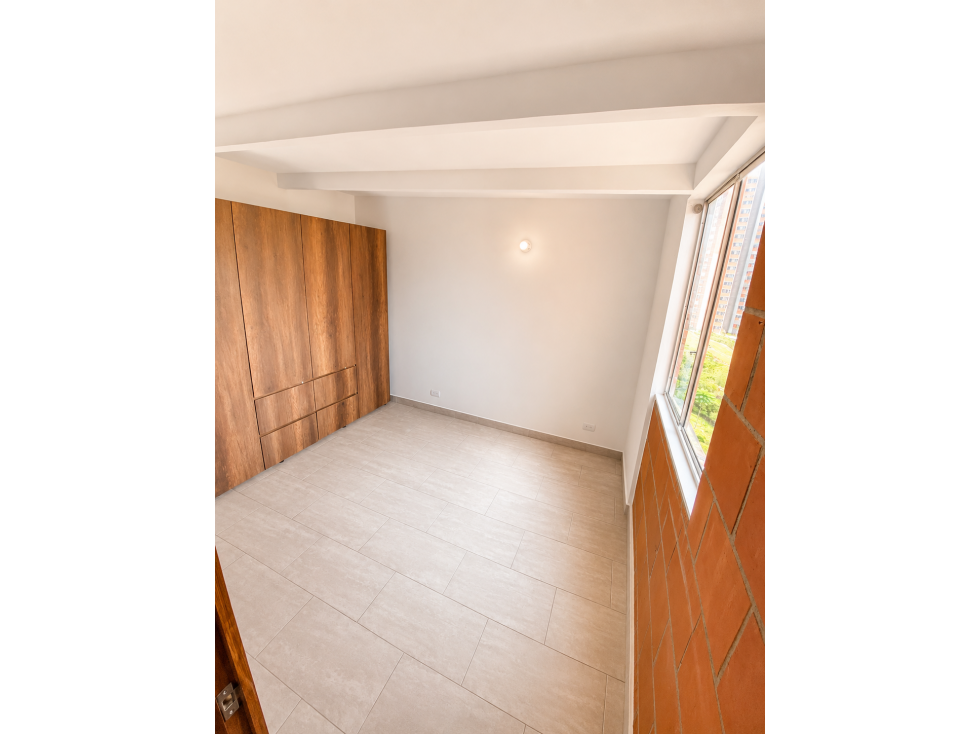 Apartamento En Venta En Robledo Con Balcón Piscina Y Parqueadero Común — foto 4
