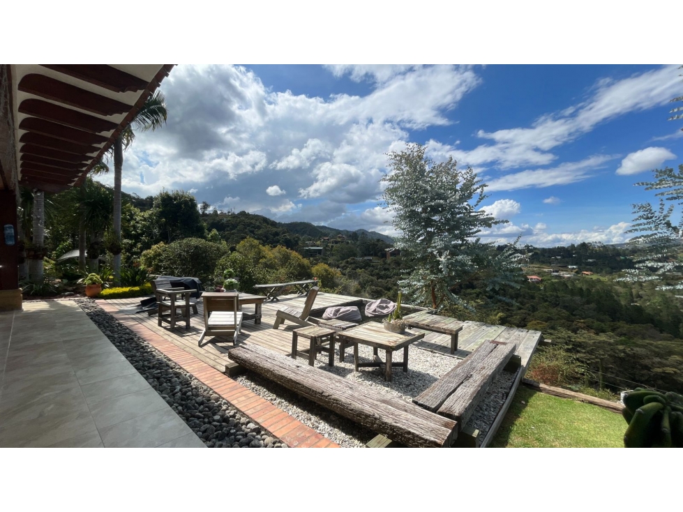 Venta de Casa Campestre Loma Del Escobero. El Retiro — foto 4