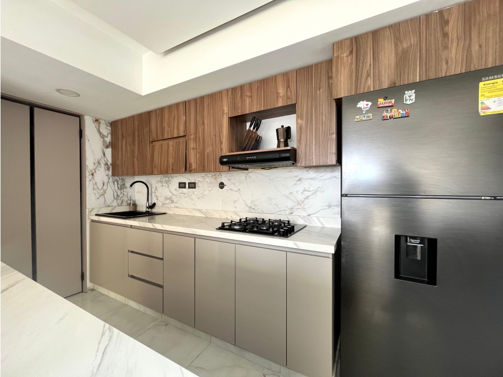 Apartamento en venta en Calasanz Parte Baja Acabados de Lujo — foto 5