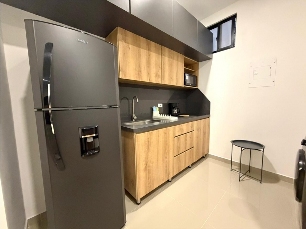 Apartaestudio amoblado en venta en Laureles con permiso para AIRBNB