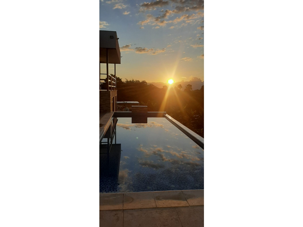 En venta Finca Hotel en Alcalá - 1
