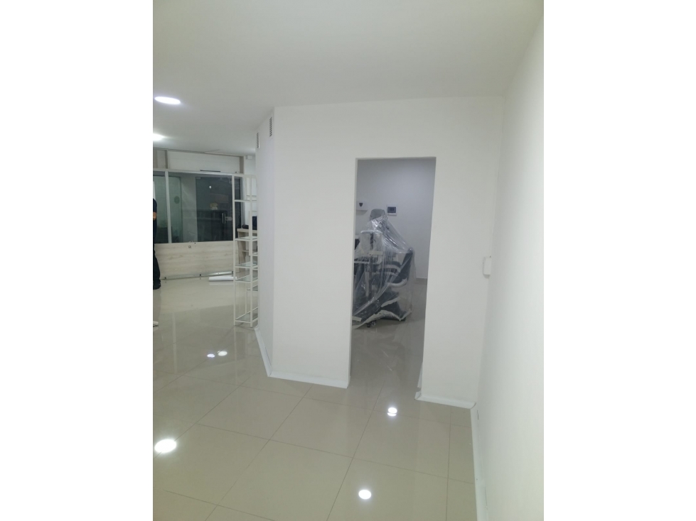 En venta local esquinero en Pereira — foto 2