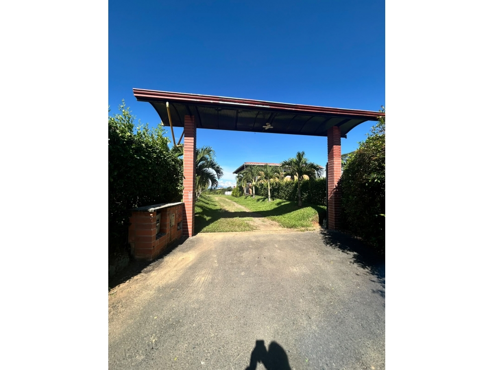 En venta Casa Campestre en Pueblito Cafetero - Pereira