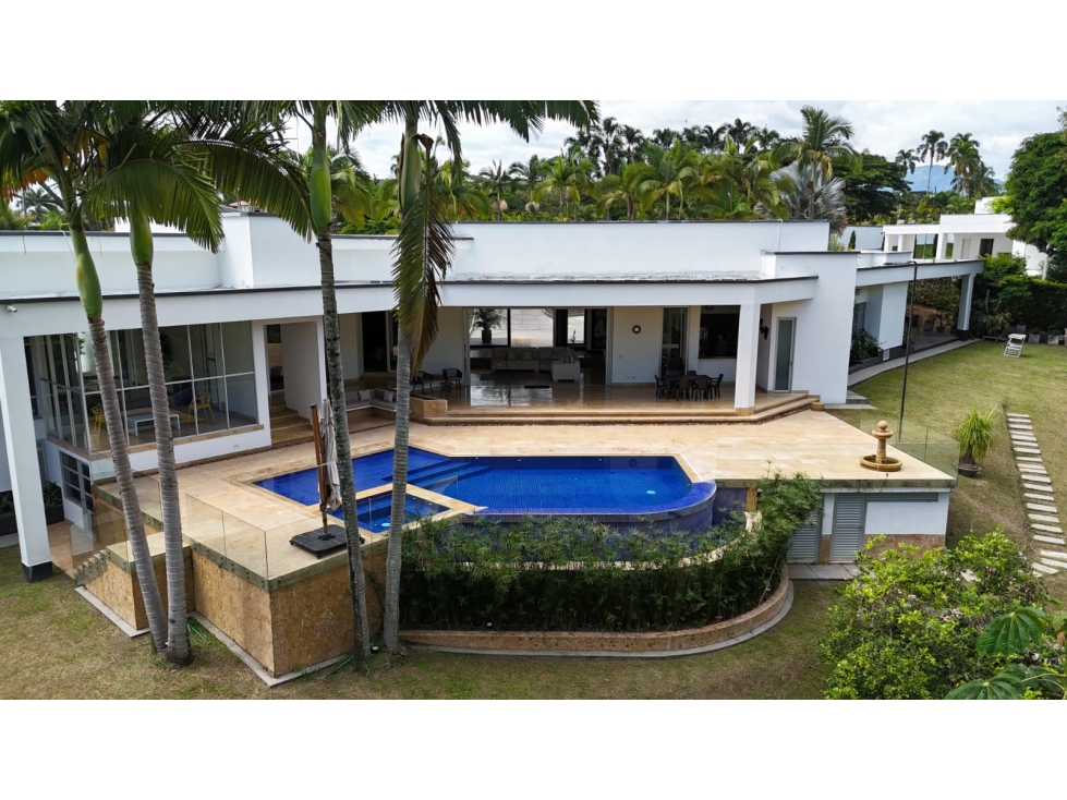En vengta casa campestre en Malabar