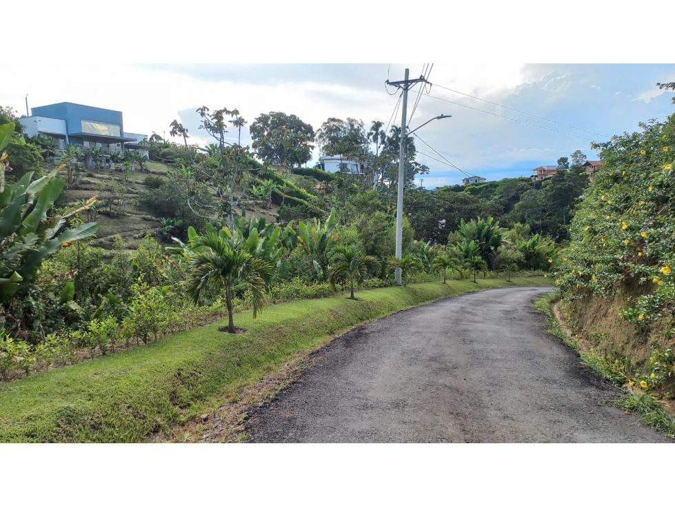 En venta lote campestre en conjunto cerrado, Pereira.
