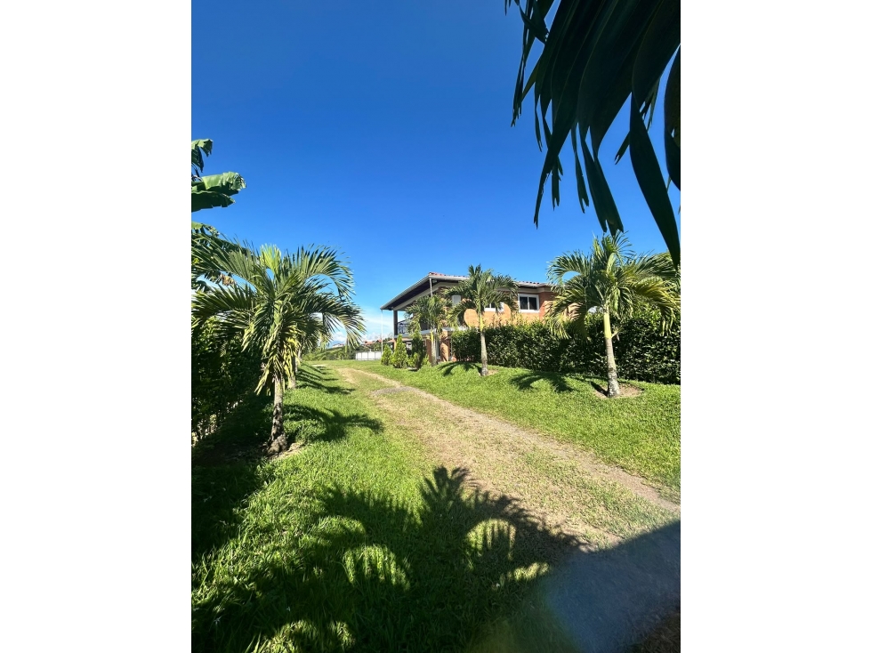 En venta Casa Campestre en Pueblito Cafetero - Pereira — foto 2