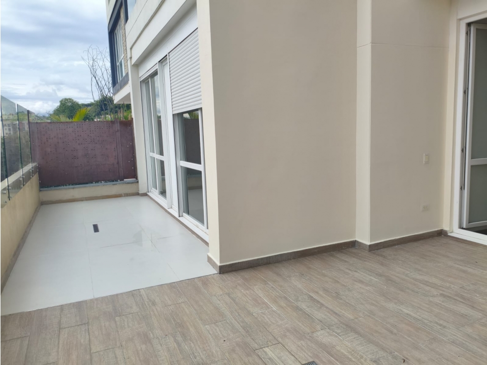 En renta apartamento en La Quinta Club House — foto 2