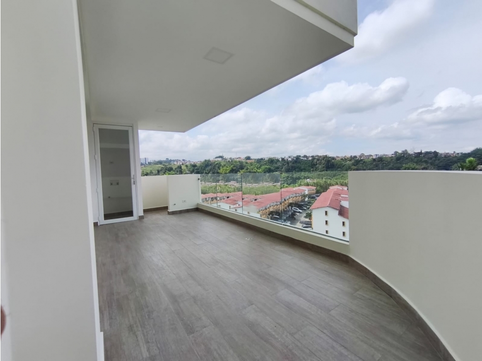 En venta apartamento en La Quinta Club House — foto 3