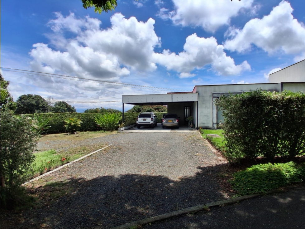 En venta Casa Campestre en Cerritos — foto 3