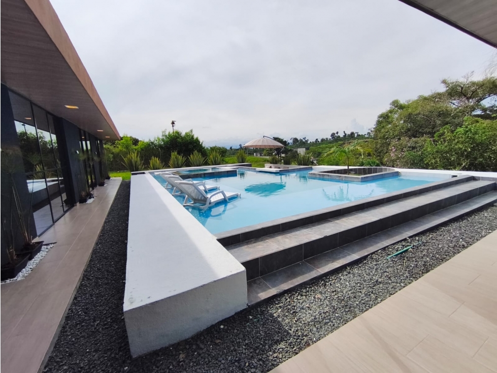 En venta Casa Campestre en Combia , Pereira