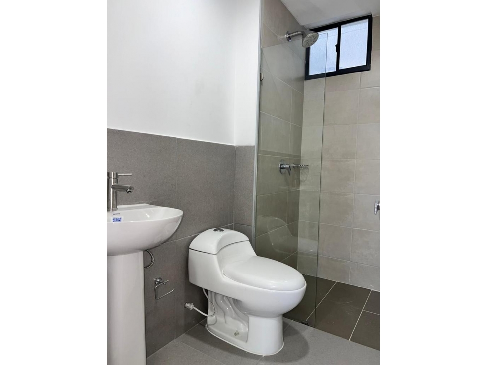 En venta apartamento en ITTOS 15. Pereira — foto 6