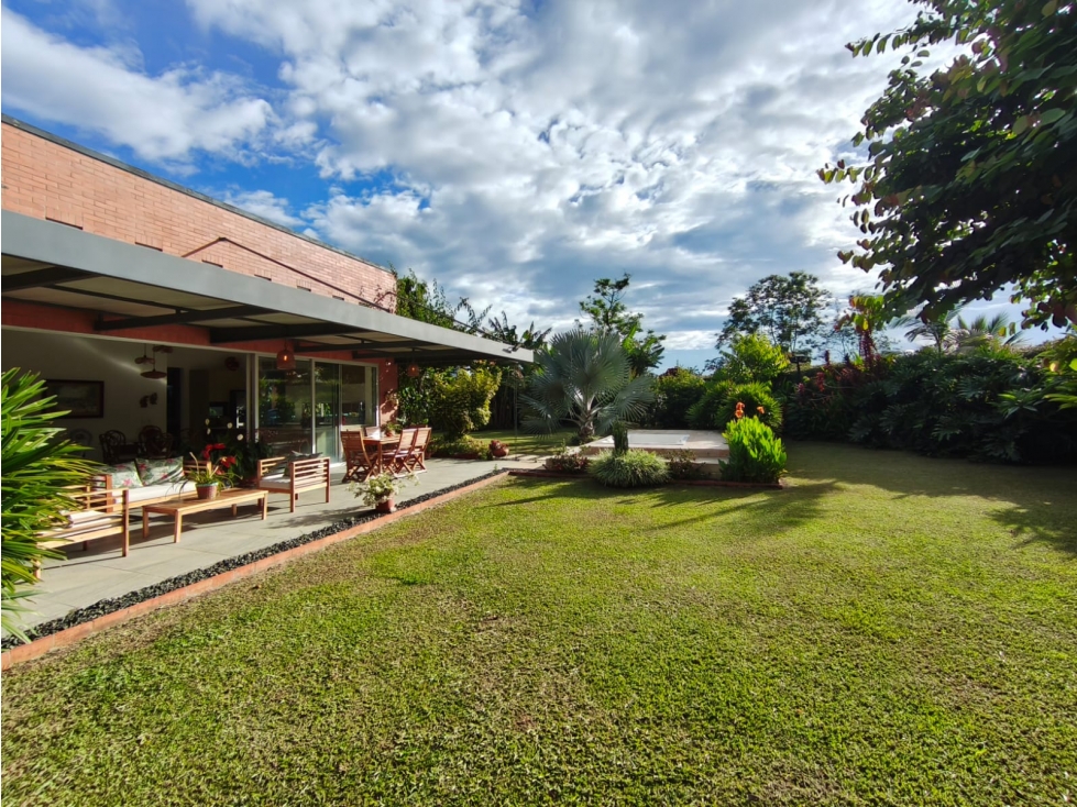En venta casa campestre en Pueblito Cafetero